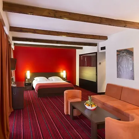 Donat Depadence Hotel